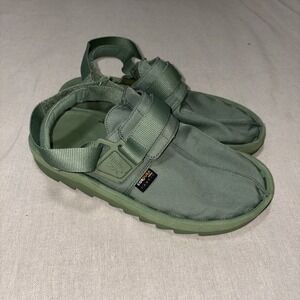 Urban Outfitters x‎ Reebok Beatnik Sharktooth Clog Sandals Sz 10